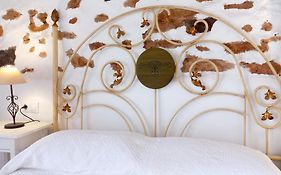 Encantadora Casita Con Molino Y Piscina